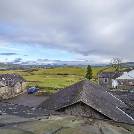 Near Todd - 3 Bed In A Rural Setting *