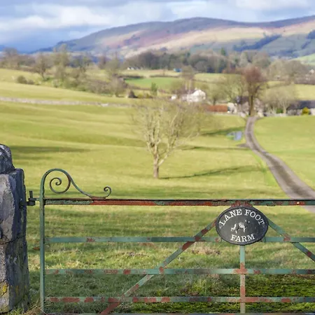 Near Todd - 3 Bed In A Rural Setting *