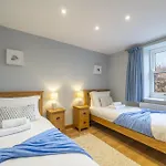 Near Todd - 3 Bed In A Rural Setting Holiday home